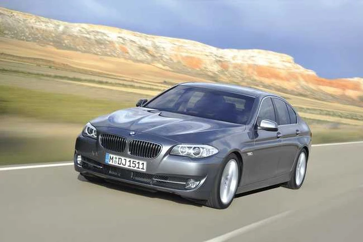 Ecco la nuova BMW Serie 5 senza veli