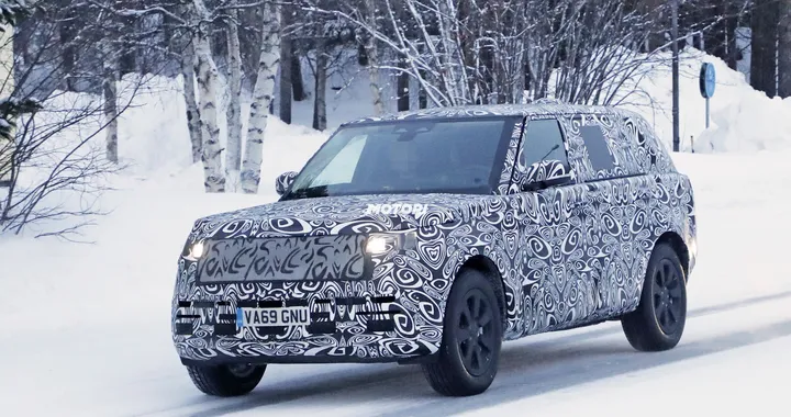 Range Rover 2021: le foto spia della nuova generazione