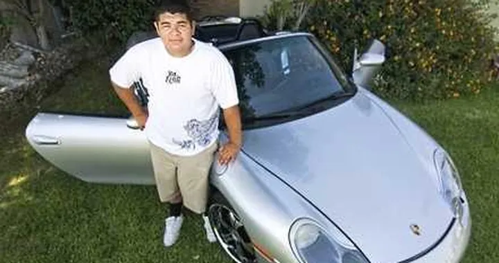 Da un cellulare ad una Porsche il passo è breve