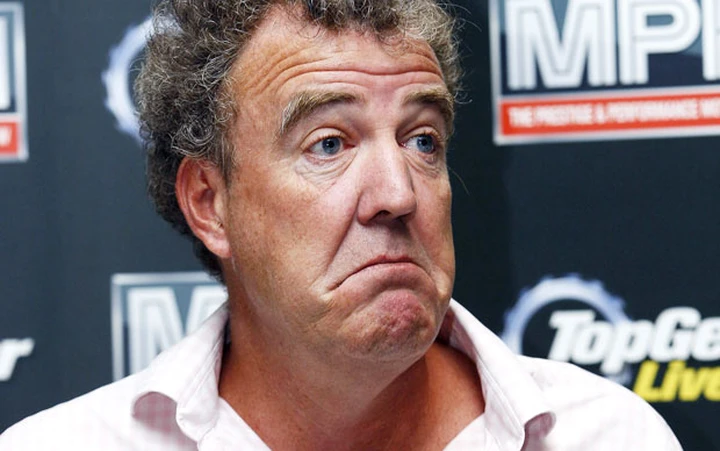 Top Gear, Jeremy Clarkson chiede scusa (e paga una multa)
