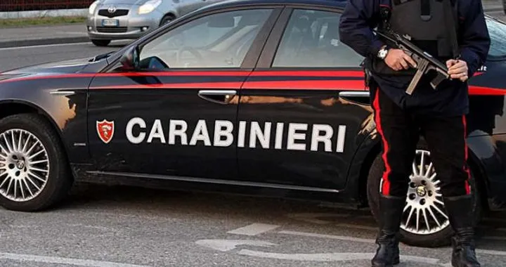 Muore in un incidente e l'amico gli svaligia casa