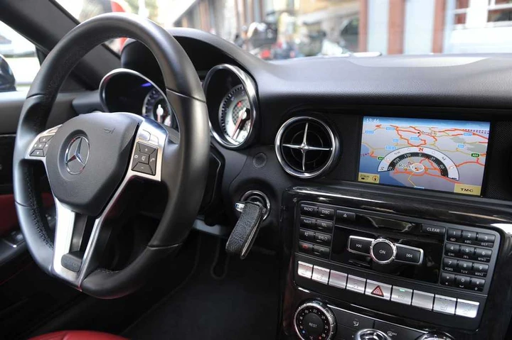 Mercedes SLK prova su strada