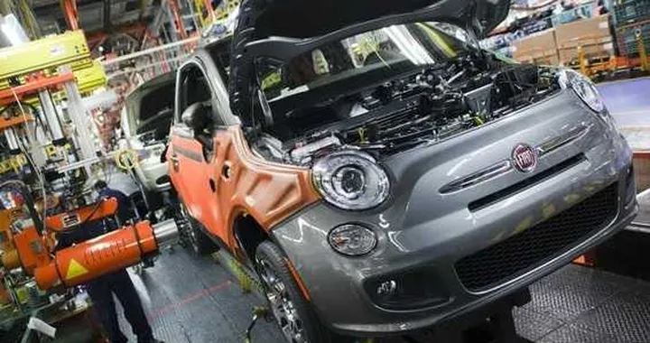 Chrysler, la produzione vola con Fiat Freemont e 500