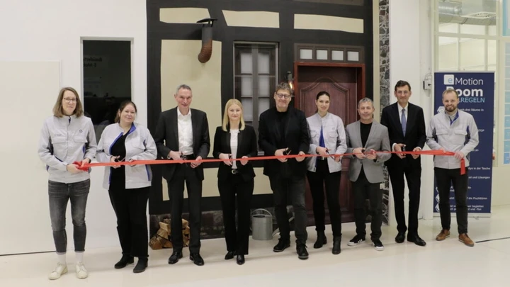 VW: che stress la transizione elettrica! Arrivano le Escape Room in fabbrica