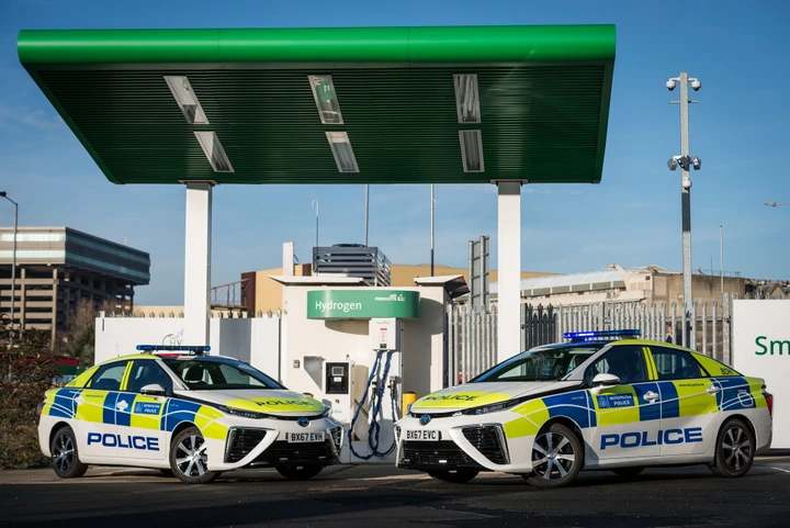 Toyota Mirai polizia metropolitana di Londra: le immagini ufficiali