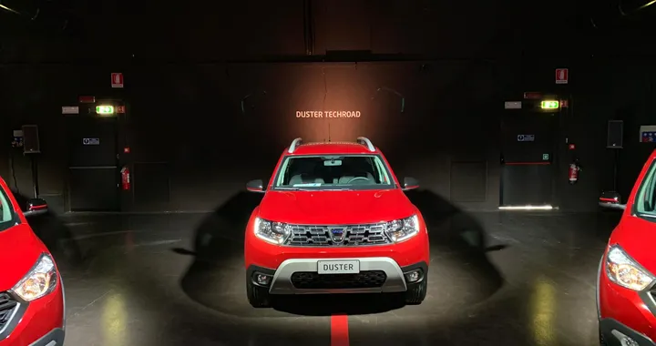 Dacia presenta la nuova serie speciale Techroad