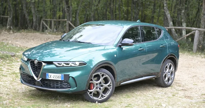 Alfa Romeo Tonale: elettrificata ma sempre sportiva