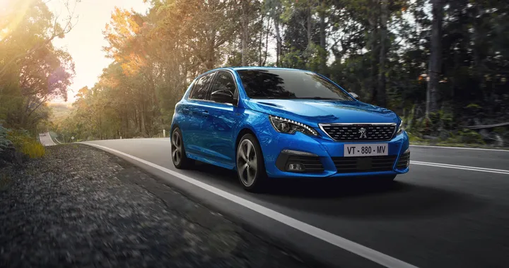 Nuova Peugeot 308 2020: prezzi da 22.700 euro