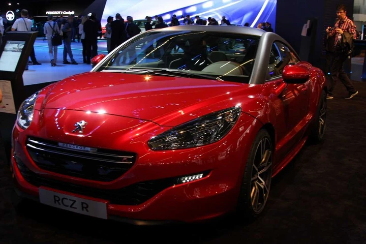 Peugeot RCZ R al Salone di Francoforte 2013