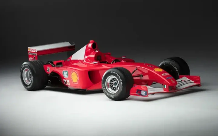 Ferrari F2001 di Michael Schumacher venduta all’asta per 18,17 milioni di dollari