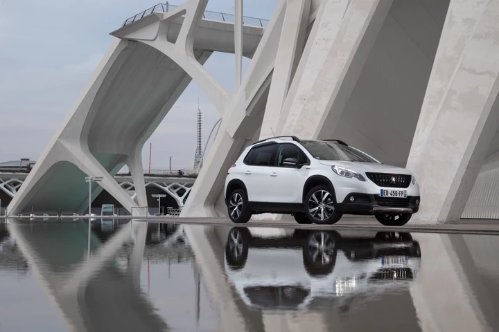 Peugeot 2008 2016, primo contatto