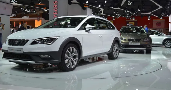 Seat Leon X-Perience, svelata  a Parigi