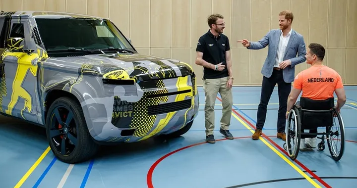Land Rover Defender 2020: un nuovo inaspettato teaser