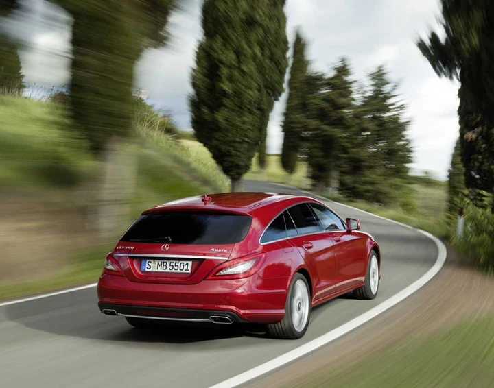 Mercedes CLS Shooting Brake: foto ufficiali