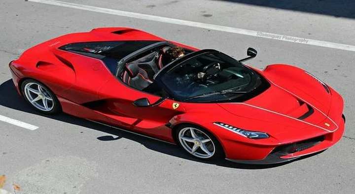 Josh Cartu scatenato al volante de LaFerrari Aperta