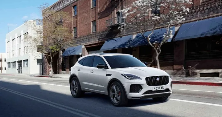 Jaguar E-Pace R Dynamic Black Edition: dotazioni e prezzi
