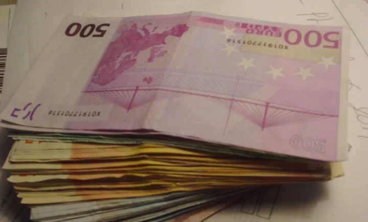 Nel 2010 gli italiani spenderanno di più per l'auto