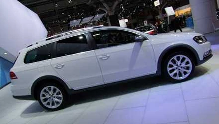 Volkswagen Passat Alltrack al Motor Show 2011