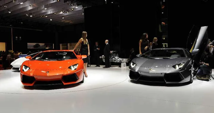 Lamborghini Aventador LP 700-4 lo stand a Ginevra
