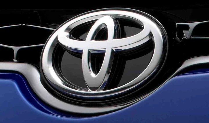Toyota Corolla, nuovi teaser della prossima generazione