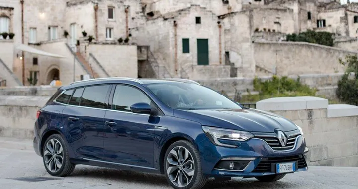 Nuova Renault Megane Sporter: prezzi da 19.900 euro