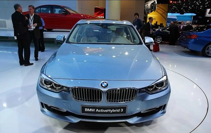Bmw ActiveHybrid 3, prime immagini da Detroit