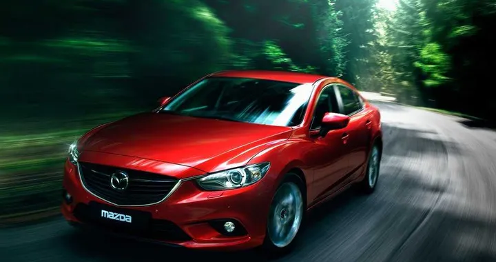 Nuova Mazda 6: migliorano consumi ed emissioni