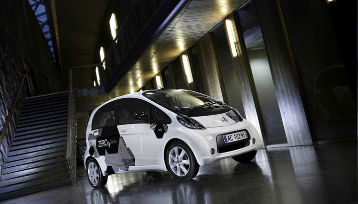 Citroën C-Zero al Salone di Parigi 2010