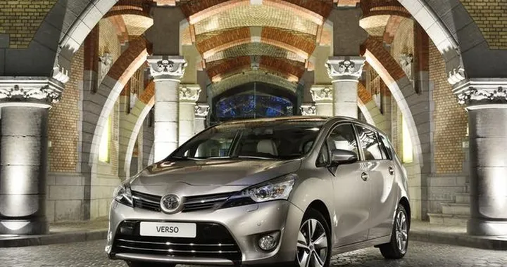 Nuova Toyota Verso 2014: prezzi da 19.900 euro in offerta lancio