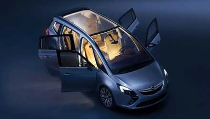 Opel Zafira Tourer Concept: il futuro a Ginevra