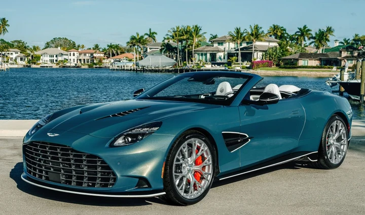 Aston Martin Vanquish Volante: l'opera d'arte più 