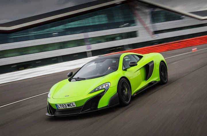 McLaren 675LT: già esauriti tutti i 500 esemplari