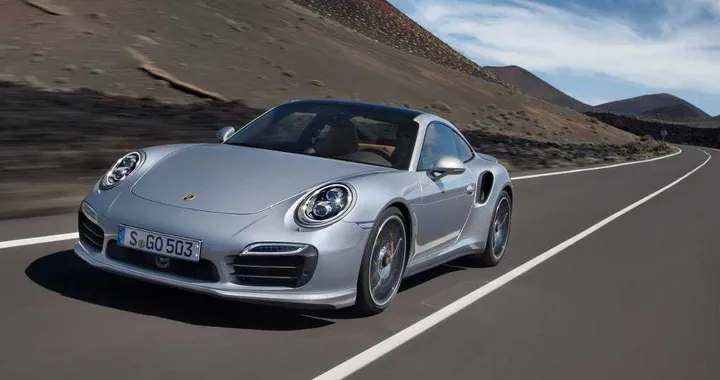 Nuova Porsche 911 Turbo S: dopo Francoforte subito in vendita