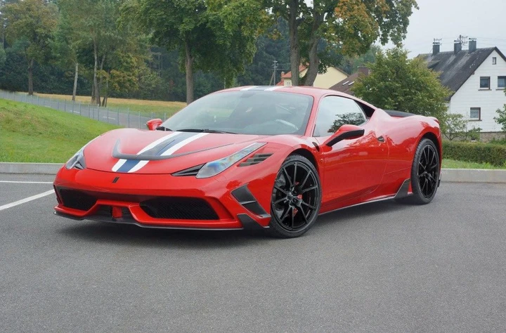 Ferrari 458 Speciale by Mansory: dieta al carbonio