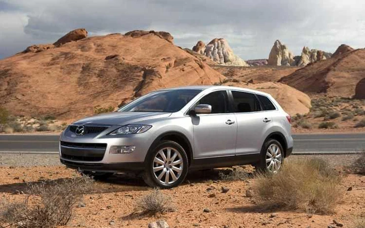 Mazda: in arrivo le crossover CX-9 e CX-5 per il 2011