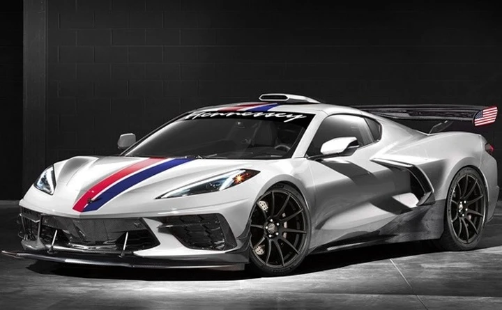 Hennessey Corvette C8 HPE 1200: come passare da 500 a 1200 CV