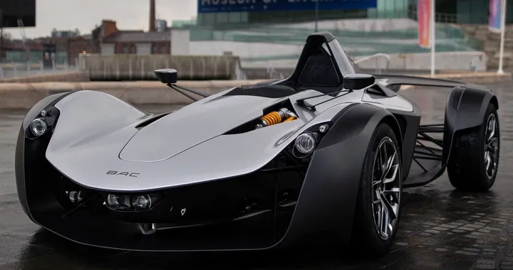BAC Mono: la barchetta monoposto che ama la pista