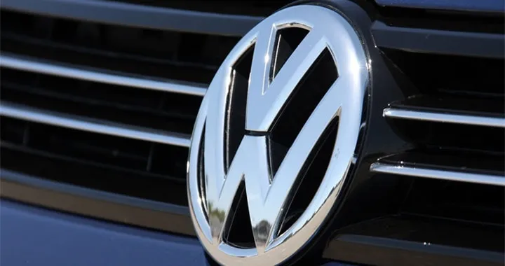 Volkswagen: dati CO2 falsati anche su auto a benzina