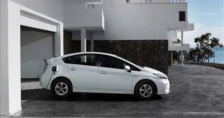 Toyota: in 12 anni vendute 4,6 milioni di auto ibride