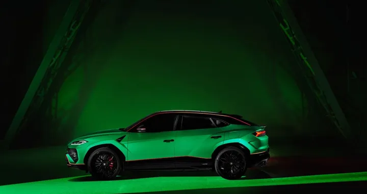 Urus SE Tettonero: 630 unità, 800 CV per il SUV Lambo più esclusivo