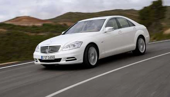 Mercedes S400 Hybrid: ora è anche certificata TUV