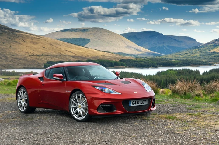 Lotus Evora GT410 2020: immagini ufficiali