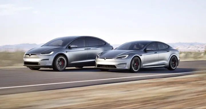Tesla Model S e Model X 2025: il lusso elettrico non è mai stato così estremo