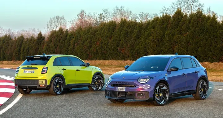 Abarth 600e: Scorpionissima e Turismo, B-SUV elettrici ad alte prestazioni