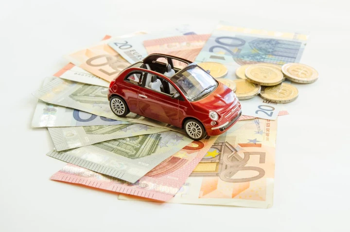Prezzi delle auto in crescita, il confronto fra 2020 e 2025