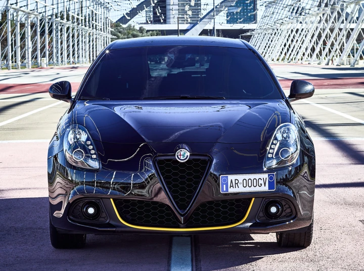 Auto fuori produzione che ritornano in auge nell'usato: quali sono