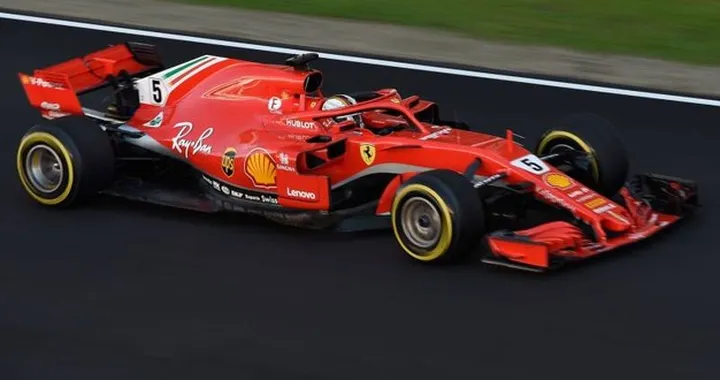 F1, Vettel segna il nuovo record della pista durante i test di Barcellona
