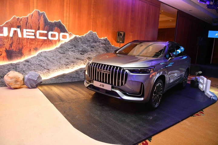 Jaecoo J8, il lancio del maxi SUV in Kuwait