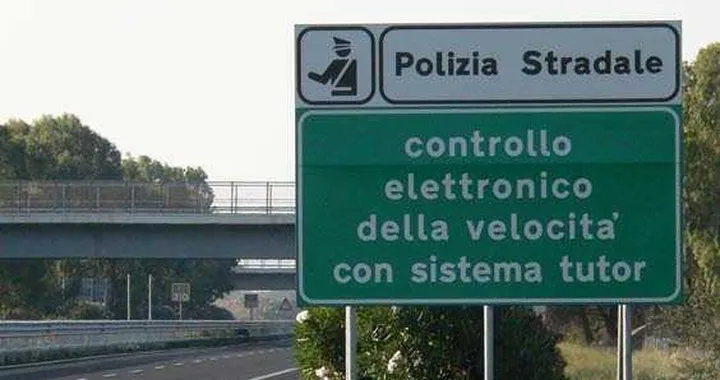 Tutor autostrade: 1 italiano su 5 non sa cos'è