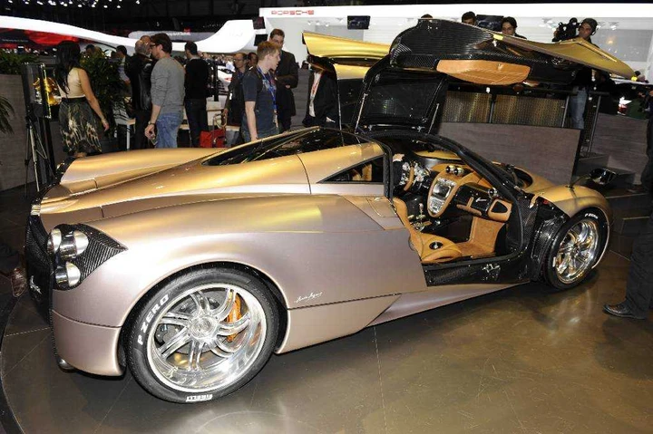 Pagani Huayra al Salone di Ginevra 2011